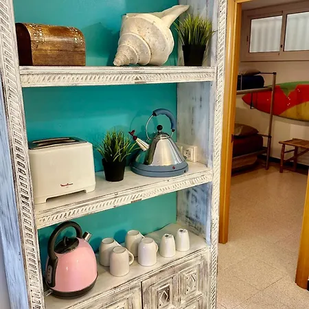 Cala Salions, Chalana I Gerona