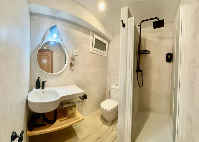 Chalana I, Cala Salions, Tossa De Mar