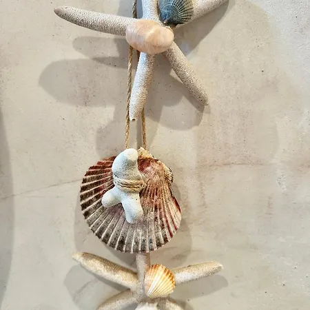 Cala Salions, Chalana I * Girona