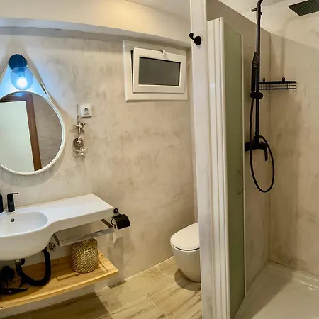 Cala Salions, Chalana I *