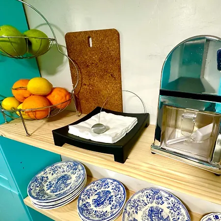 Cala Salions, Chalana I * Girona