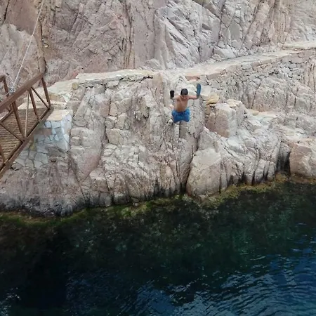 Chalana I, Cala Salions, Tossa De Mar 公寓 *