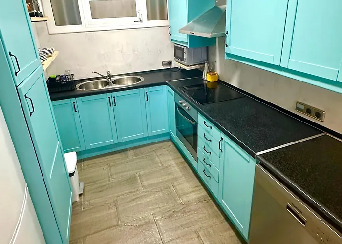 Chalana I, Cala Salions, Tossa De Mar 赫罗纳