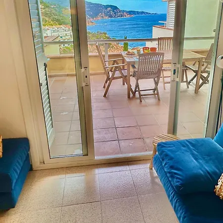 Chalana I, Cala Salions, Tossa De Mar Apartman